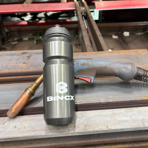 Bincx-bidon, lichte, stevige bidon met handige drinktuit voor op de fiets